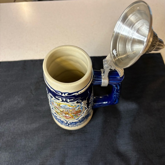 Limited Edition German Neuschwanstein Castle Souvenir Beer Stein - Picture 6 of 9